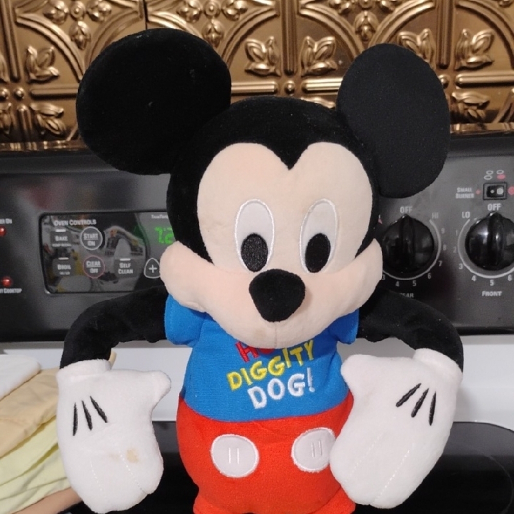 Disney Mickey Mouse Hot Diggity Dog Animatronic Singing & Moving Toy - Picture 4 of 7